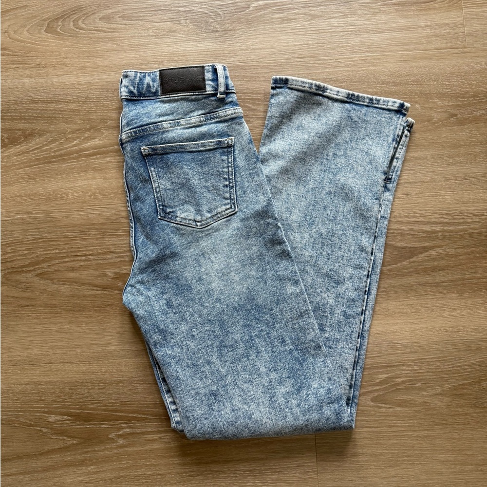 Women's Light Blue Straight Leg Jeans